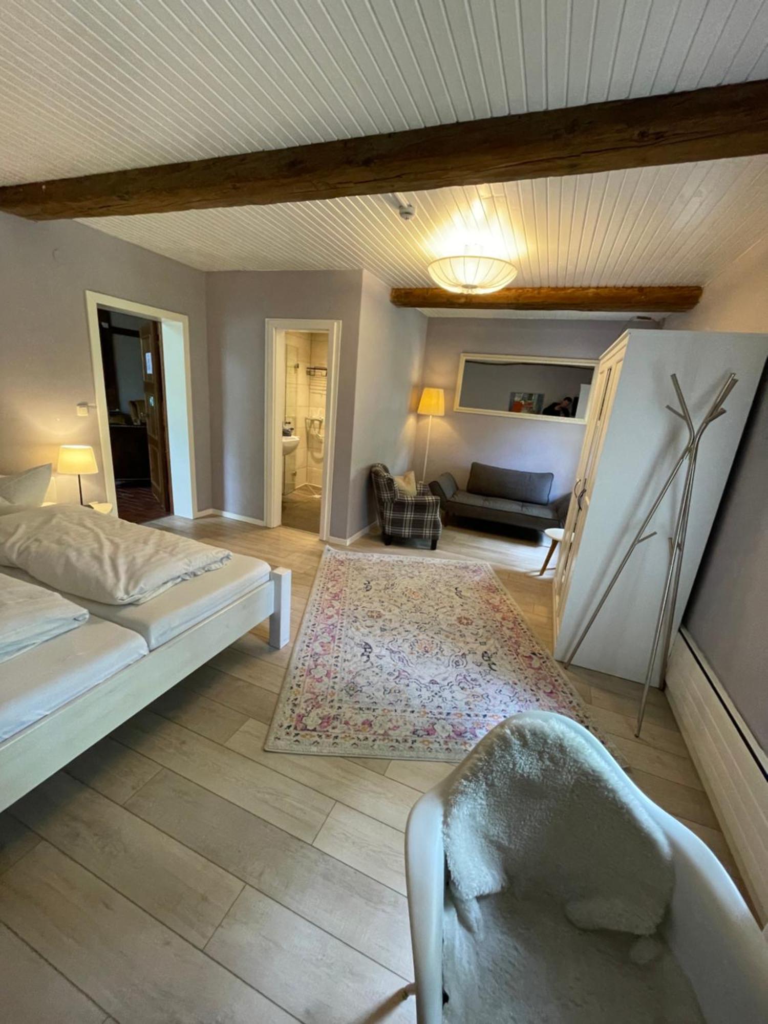 Hotel Gut Schoeneworth Freiburg  Luaran gambar